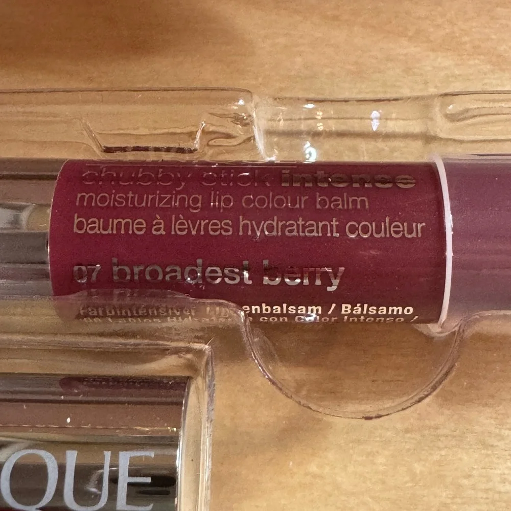 Clinique set chubby stick moisturizing lip Color balm 07 & splash lip gloss #14